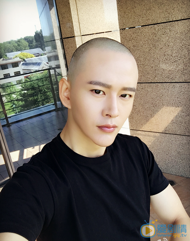 那片星空那片海江易盛是谁演的？江易盛扮演者黄明个人资料写真照欣赏
