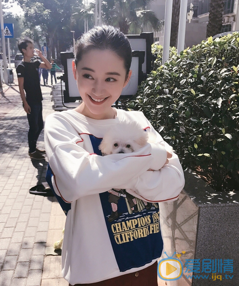 那片星空那片海周不言是谁演的？周不言扮演者郭晓婷个人资料素颜照欣赏