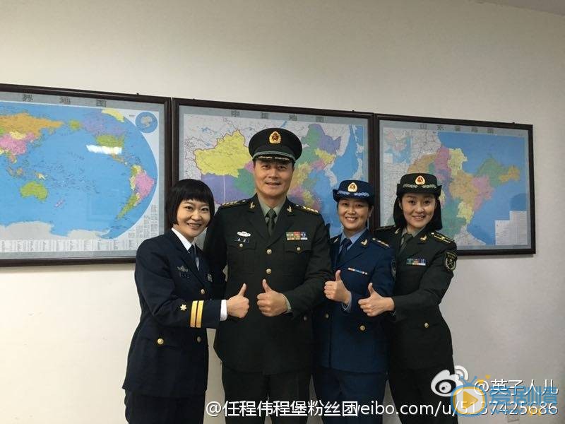 脊梁剧照