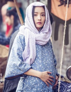 剃刀边缘九儿是谁扮演的？剃刀边缘九儿扮演者林源个人资料、写真生活照欣赏