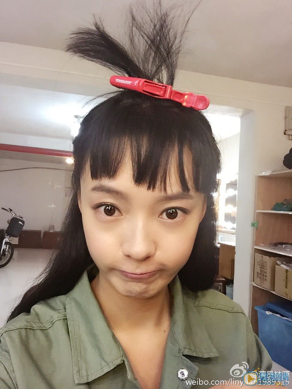 剃刀边缘九儿扮演者林源写真生活照欣赏