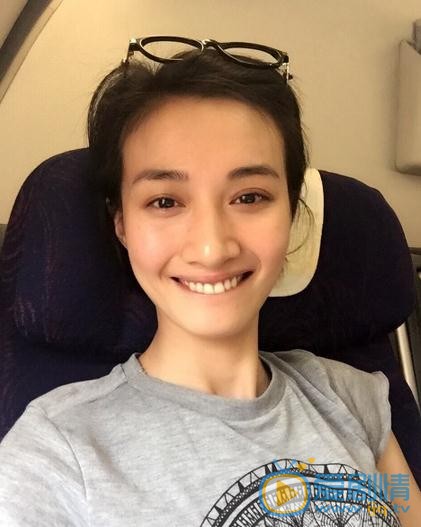 进击吧闪电白无双是谁扮演的？白无双扮演者冯文娟个人资料、写着及生活照欣赏