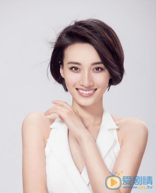进击吧闪电白无双是谁扮演的?白无双扮演者冯文娟个人资料、写着及生活照欣赏