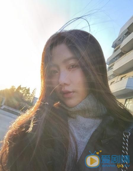 《击剑小子冷子峰》赵伊虹是谁扮演的？赵伊虹扮演者陈娅安个人资料介绍