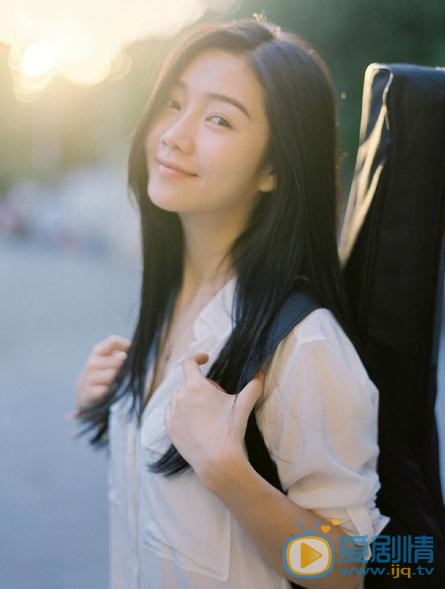 《击剑小子冷子峰》赵伊虹是谁扮演的？赵伊虹扮演者陈娅安个人资料介绍