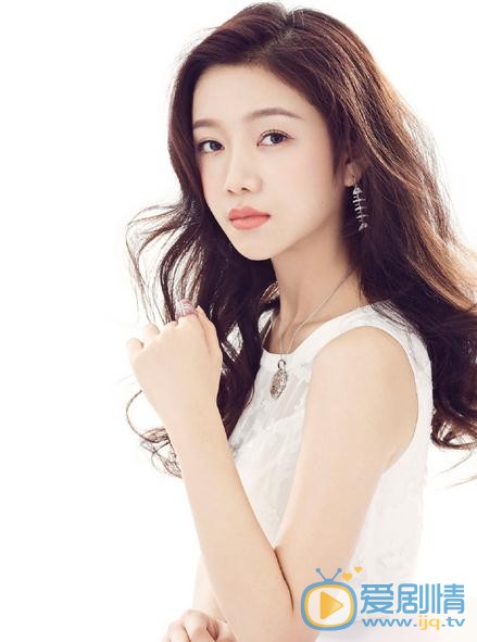 《击剑小子冷子峰》赵伊虹是谁扮演的？赵伊虹扮演者陈娅安个人资料介绍