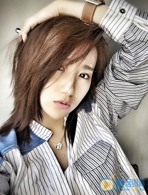 漂洋过海来看你严晓秋是谁扮演的？严晓秋扮演者高洋个人资料、写真及生活照欣赏
