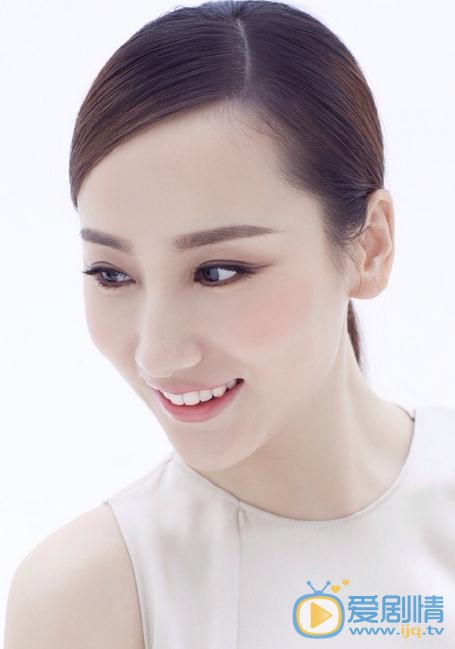 漂洋过海来看你严晓秋是谁扮演的?严晓秋扮演者高洋个人资料、写真及生活照欣赏