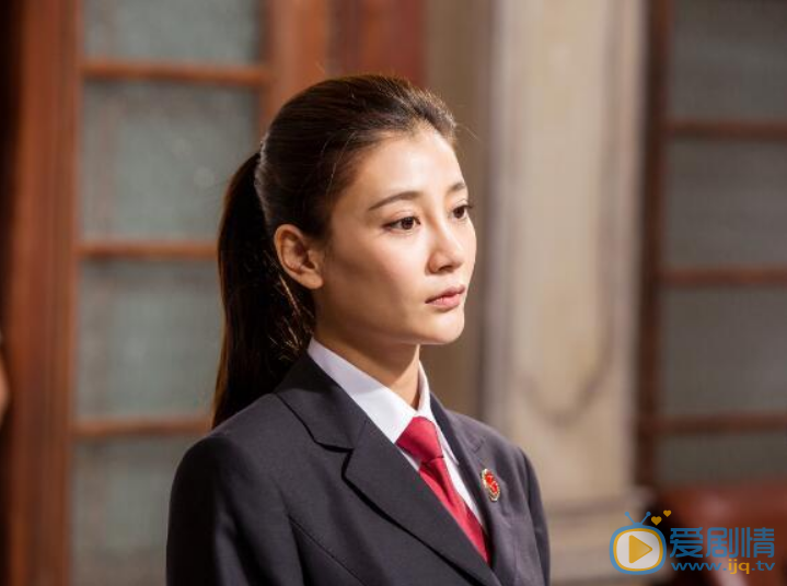  人民的名义林华华是谁演的？林华华扮演者唐菀个人资料写真生活照欣赏