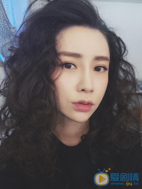 漂洋过海来看你陈姗姗是谁扮演的？陈姗姗扮演者马秋子个人资料介绍