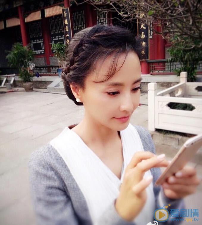 英雄烈片场照