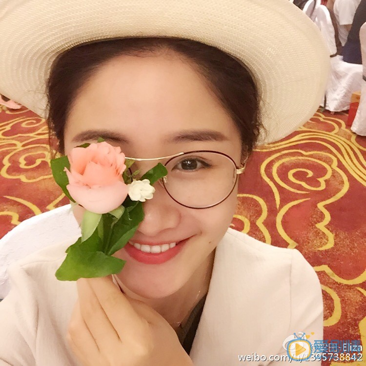 思美人昭碧霞扮演者梁田写真生活照欣赏