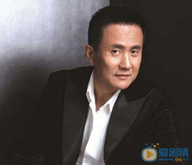  人民的名义高育良是谁演的？高育良扮演者张志坚个人资料生活照欣赏