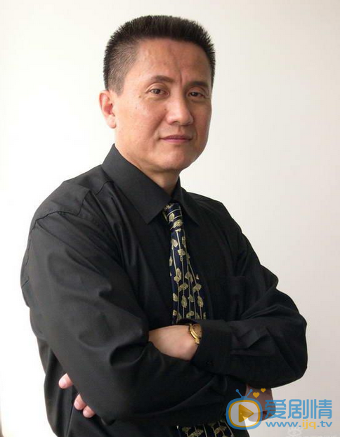 人民的名义高育良是谁演的？高育良扮演者张志坚个人资料生活照欣赏