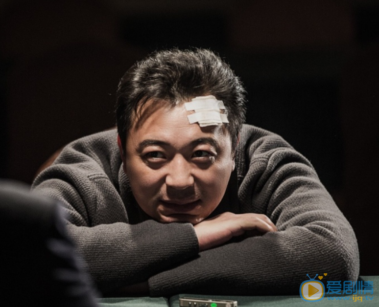  人民的名义蔡成功为什么举报侯良平？蔡成功陷害侯亮平原因是什么？侯良平被发小惨害入狱？
