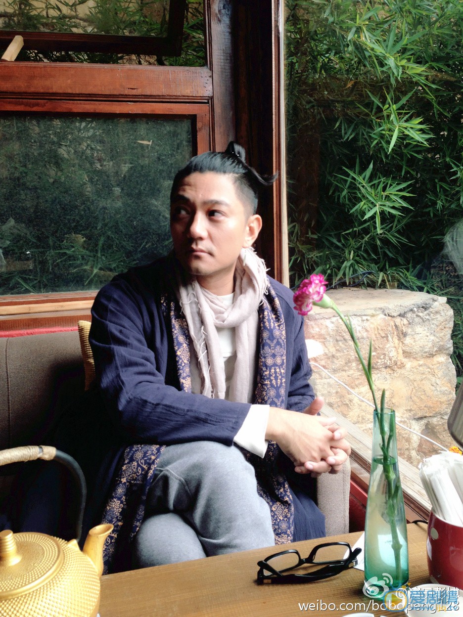 思美人庄乔扮演者彭博海量写真生活照