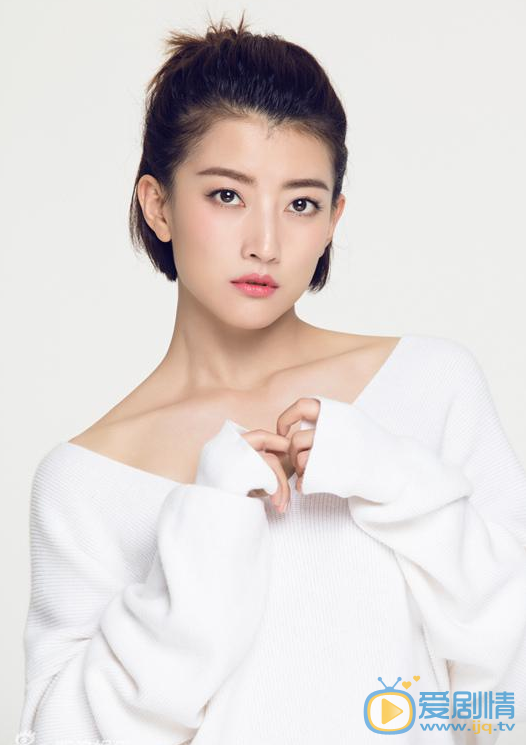 繁星四月小菲是谁演的？小菲扮演者卫莱个人资料生活写真照欣赏