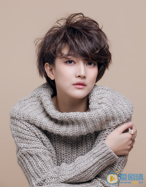 繁星四月小菲是谁演的？小菲扮演者卫莱个人资料生活写真照欣赏