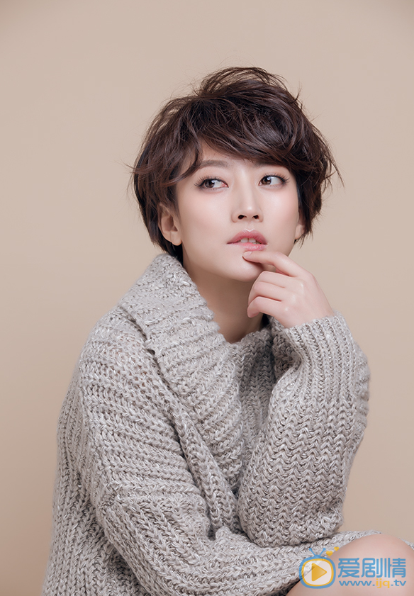繁星四月小菲是谁演的？小菲扮演者卫莱个人资料生活写真照欣赏