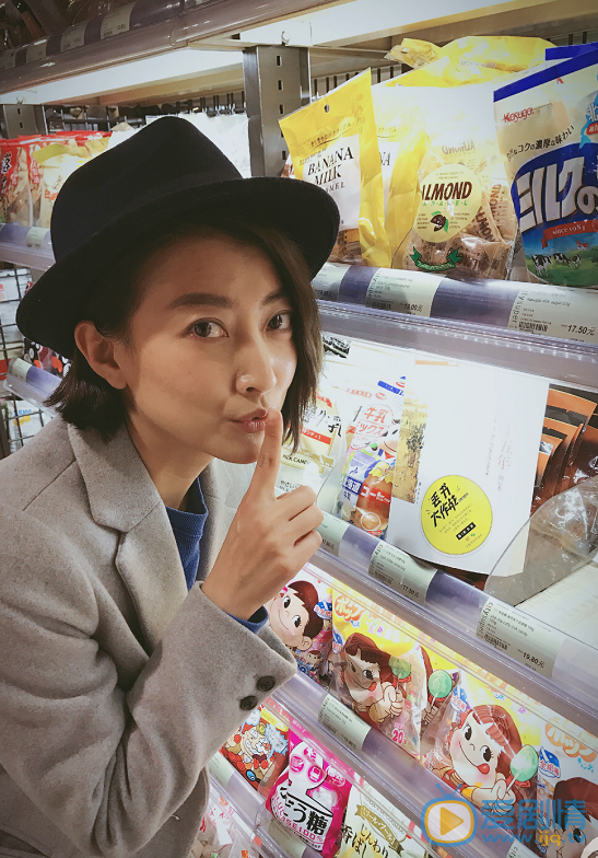 繁星四月小菲是谁演的？小菲扮演者卫莱个人资料生活写真照欣赏