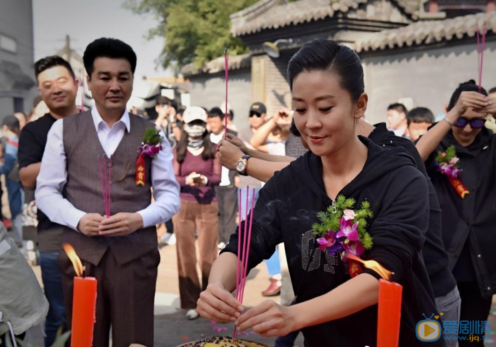 桃花依旧笑春风片场照