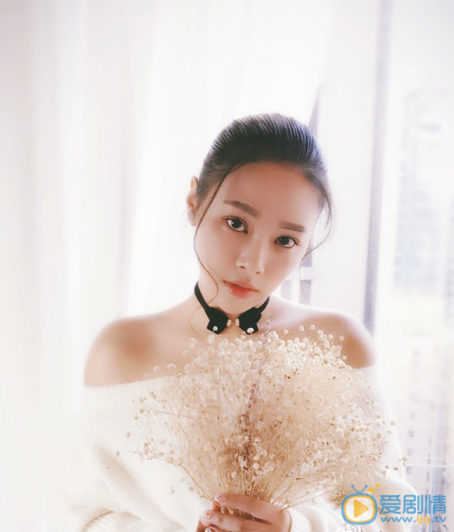 繁星四月李姐是谁演的？李姐扮演者蔚雨芯个人资料及生活私照欣赏