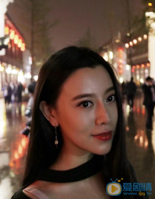 陈玥丞生活照
