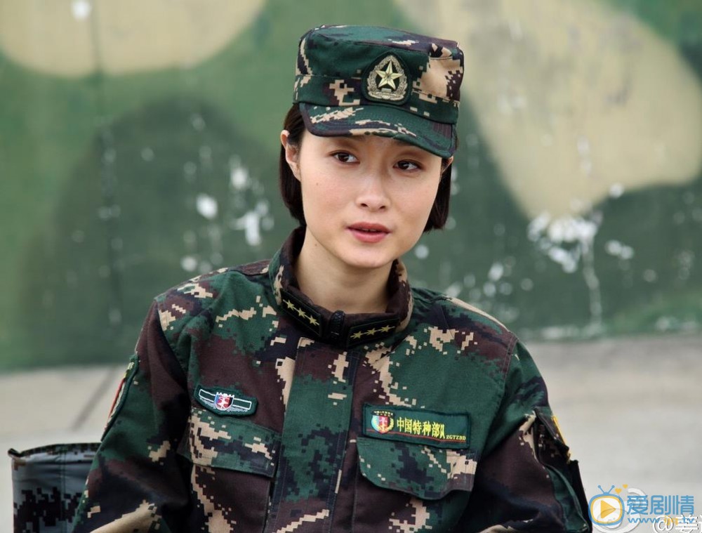 女兵突击剧照