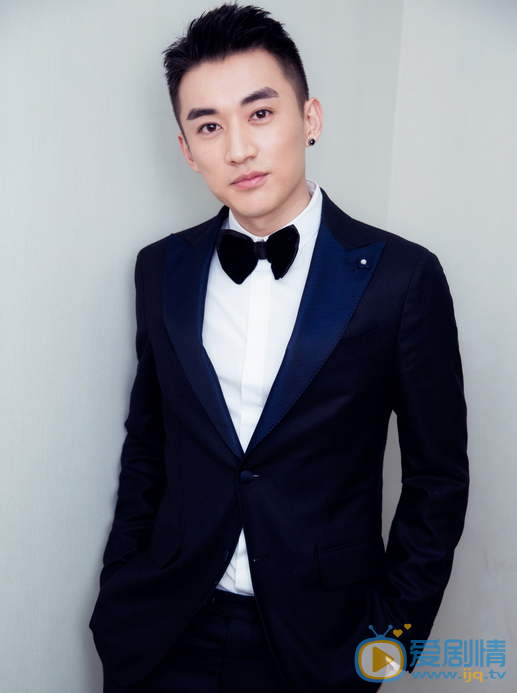 龙珠传奇之无间道吴应麒是谁演的？吴应麒扮演者刘学义个人资料及生活写真照欣赏