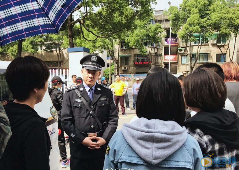 回家的路有多远片场照