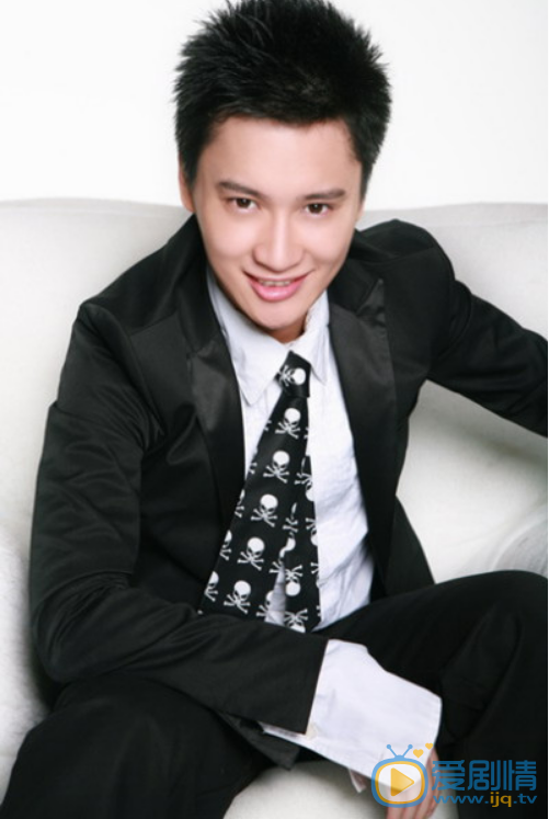  欢乐颂2曲连杰是谁演的？曲连杰扮演者郭晓然个人资料生活照欣赏
