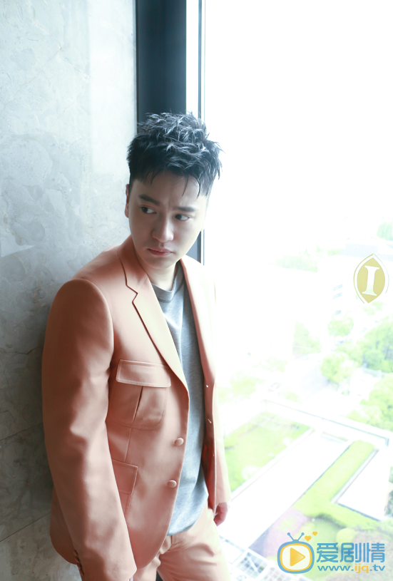  欢乐颂2曲连杰是谁演的？曲连杰扮演者郭晓然个人资料生活照欣赏