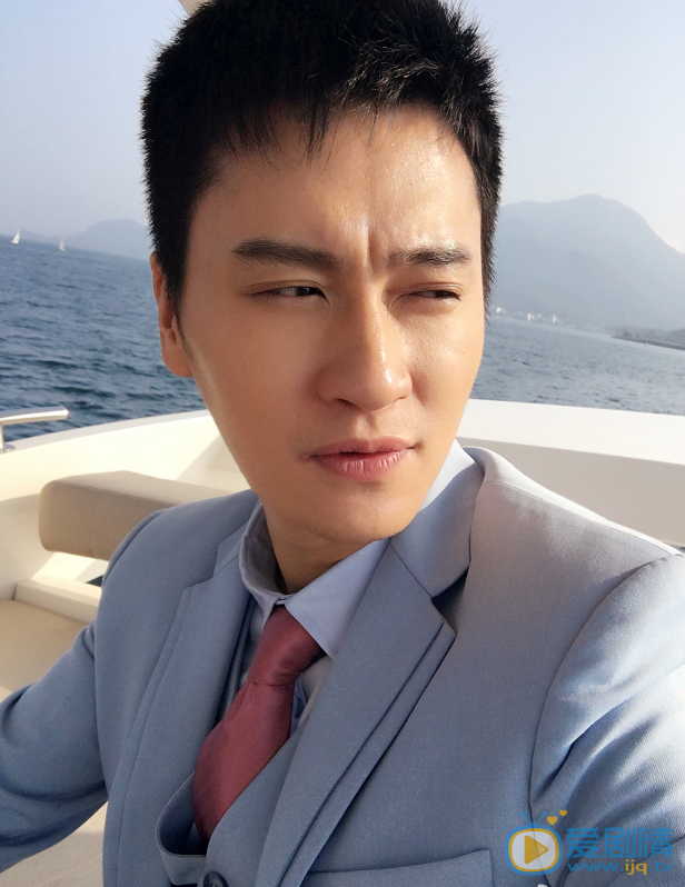  欢乐颂2曲连杰是谁演的？曲连杰扮演者郭晓然个人资料生活照欣赏