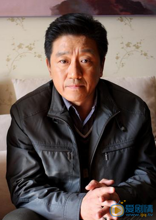  欢乐颂2安迪的父亲魏国强是谁演的？魏国强扮演者丁勇岱个人资料简介