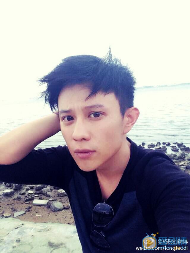 职场是个技术活张远扮演者杨彤写真生活照
