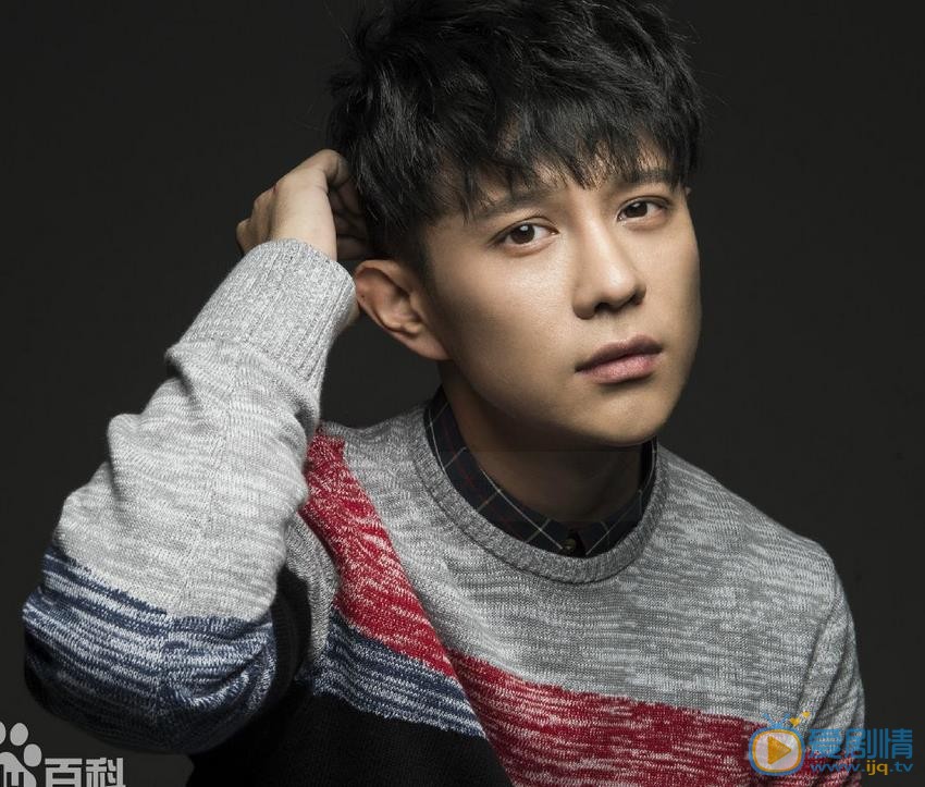 职场是个技术活张远扮演者杨彤写真生活照