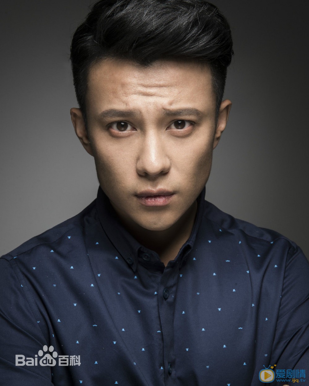 职场是个技术活张远扮演者杨彤写真生活照