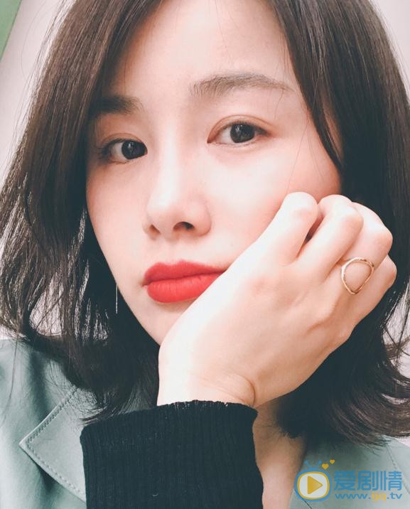 醉玲珑靳妃是谁扮演的？靳妃扮演者李呈媛个人资料、写真及生活照欣赏