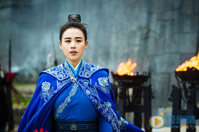 将军在上发布逼婚海报  盛一伦身披大红婚服被逼婚