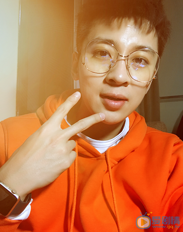  春风十里不如你辛夷是谁演的？辛夷扮演者魏健隆个人资料及生活照欣赏