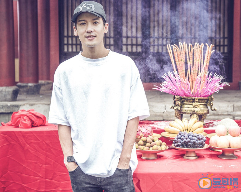 拜见宫主大人片场照