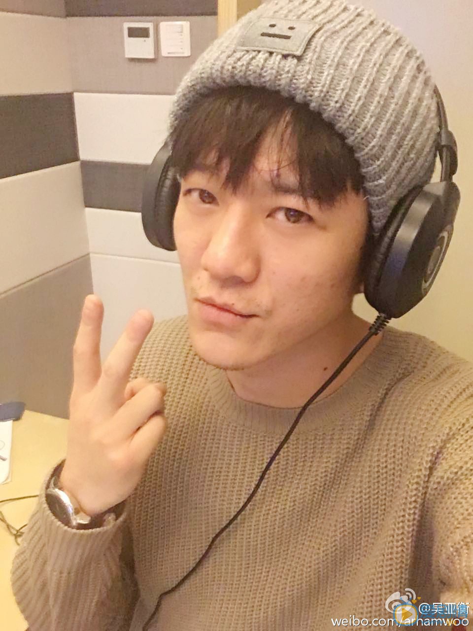复合大师不干胶扮演者吴亚衡照片欣赏