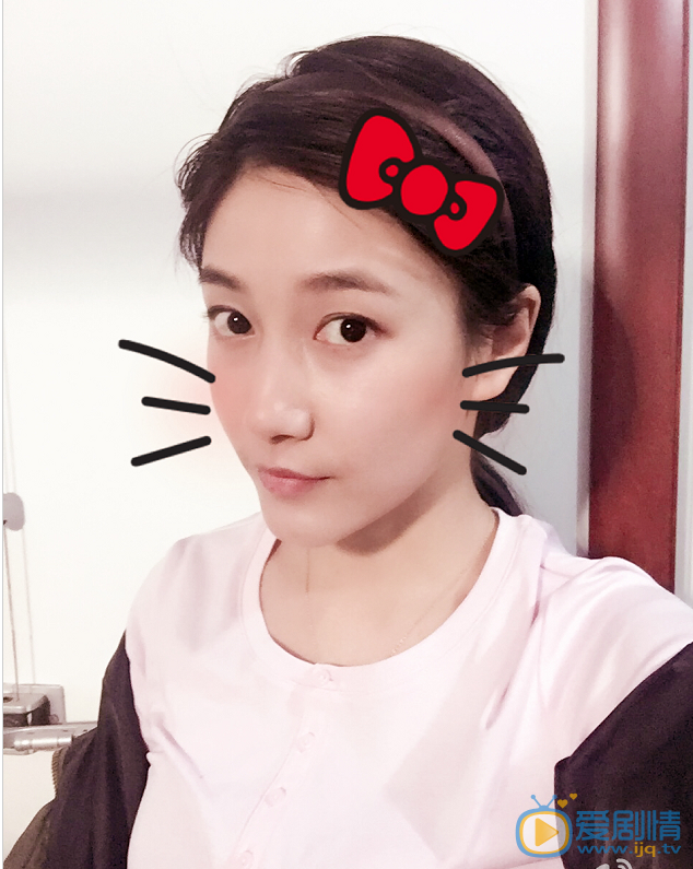  我的前半生洛洛是谁演的？洛洛扮演者啜妮个人资料及生活写真照欣赏