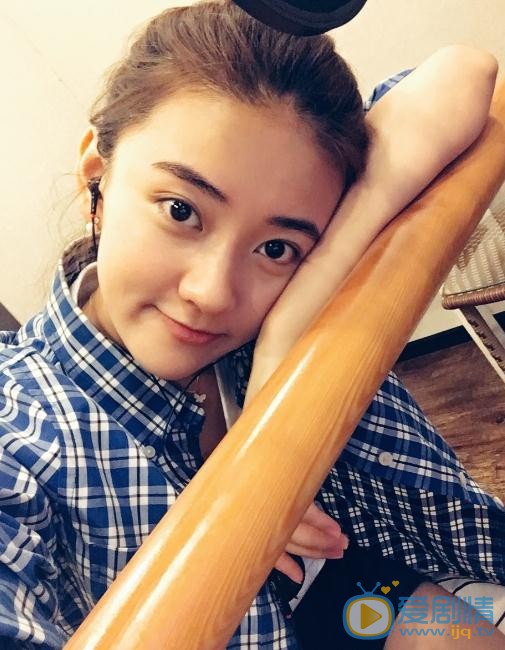 双世宠妃曲檀儿是谁演的？双世宠妃曲檀儿扮演者梁洁个人资料、写真及生活照欣赏