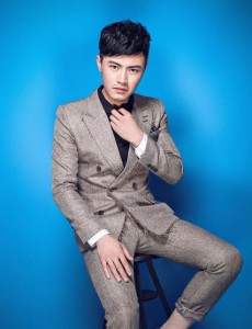 醉玲珑卫长征是谁扮演的？醉玲珑卫长征扮演者陈忻泽个人资料、写真及生活照欣赏