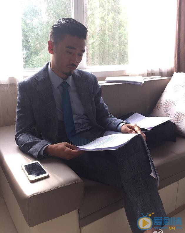  我的前半生白光是谁演的？白光扮演者栾元晖个人资料及生活写真照欣赏