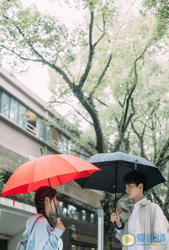 无法拥抱的你剧照