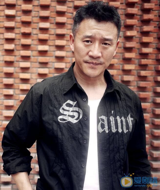  我的前半生老金是谁演的？老金扮演者侯岩松个人资料简介