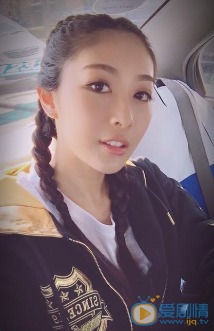 双世宠妃曲盼儿是谁？双世宠妃曲盼儿扮演者钟祺个人资料、写真及生活照欣赏