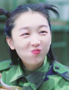春风十里不如你小红周冬雨吃的罐头是什么牌子？在哪里能买到？